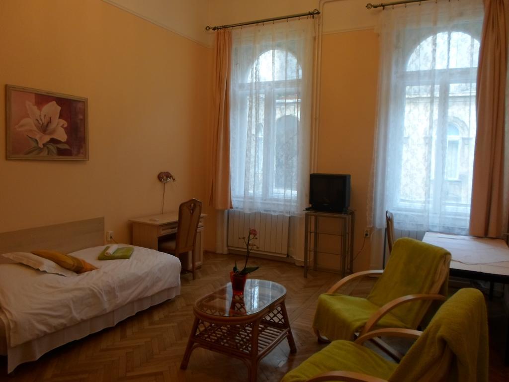 Pipa Apartment Budapeste Quarto foto